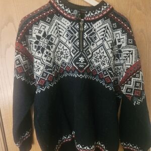 Dale of Norway 1/4 zip sweater